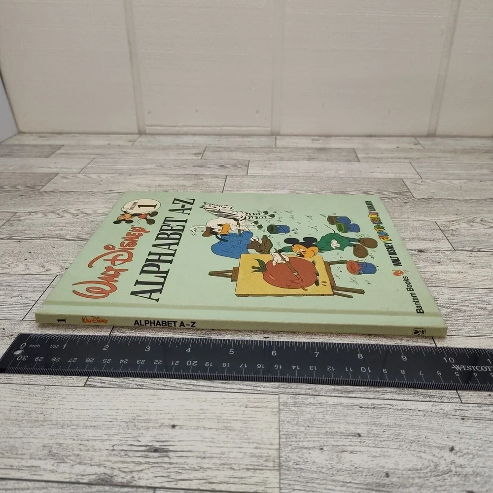 Walt Disney Alphabet A-Z Book 1983 Vol 1 Mickey Mouse Pooh HC Vtg Retro ABC